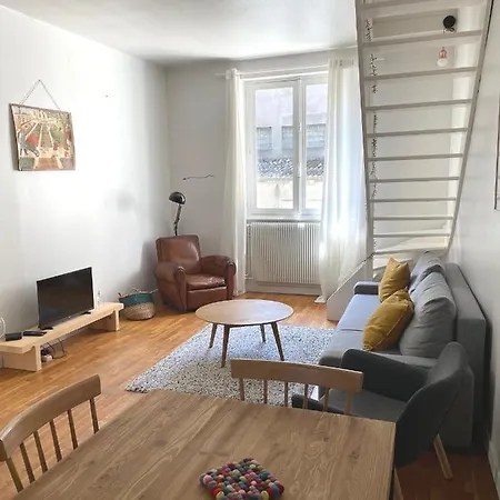 La Maison Blatin - 2 & Parking Holiday home